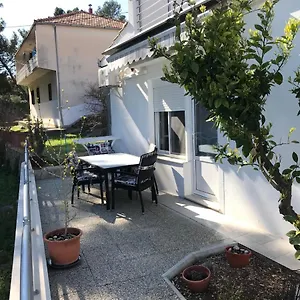 Apartment Tona
