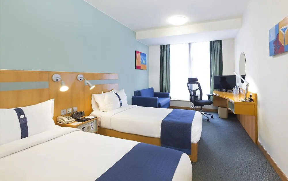 Hotel Holiday Inn Express Hong Kong Causeway Bay By Ihg