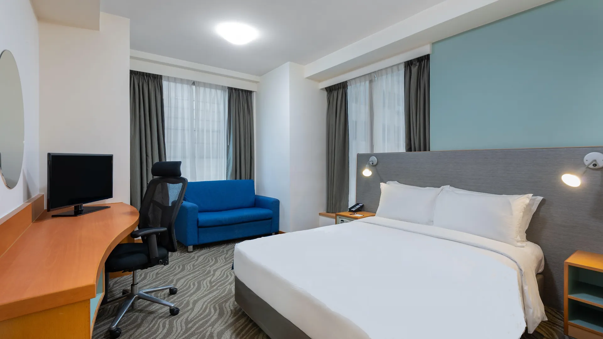 Holiday Inn Express Hong Kong Causeway Bay By Ihg China