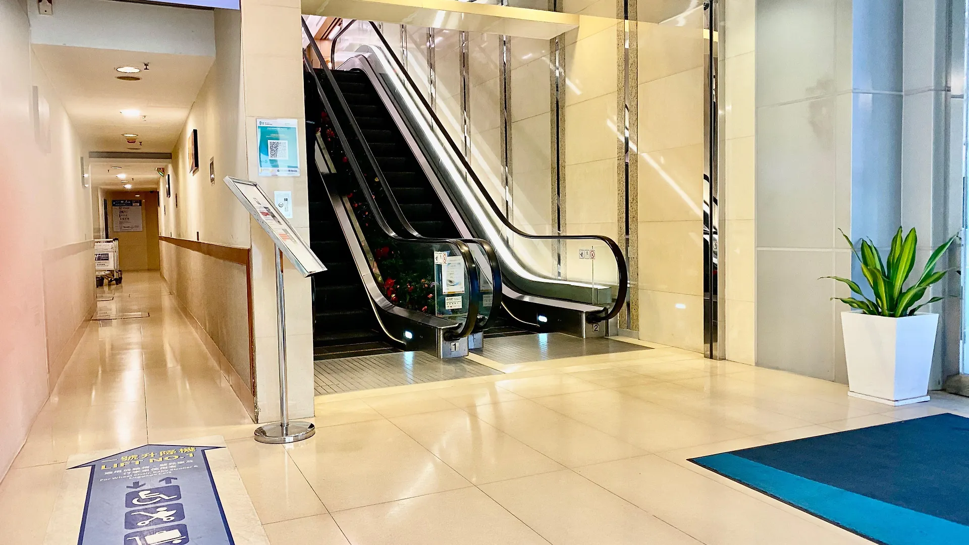 Holiday Inn Express Hong Kong Causeway Bay By Ihg Hotel