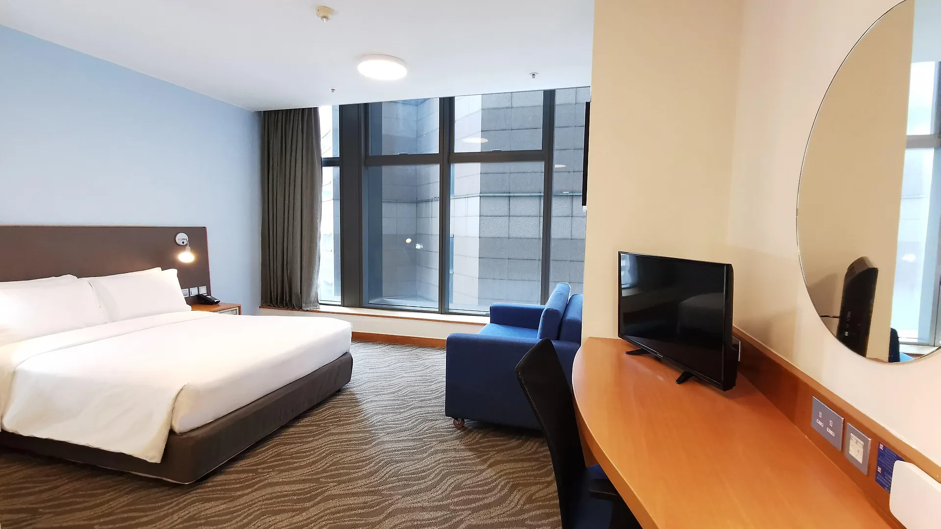 Holiday Inn Express Hong Kong Causeway Bay By Ihg Hotel
