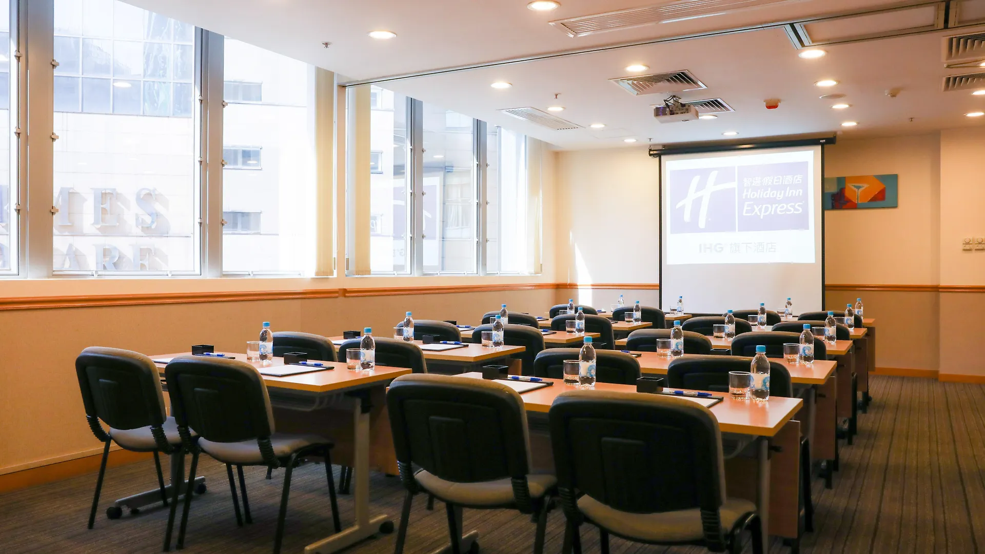 Holiday Inn Express Hong Kong Causeway Bay By Ihg Hotel