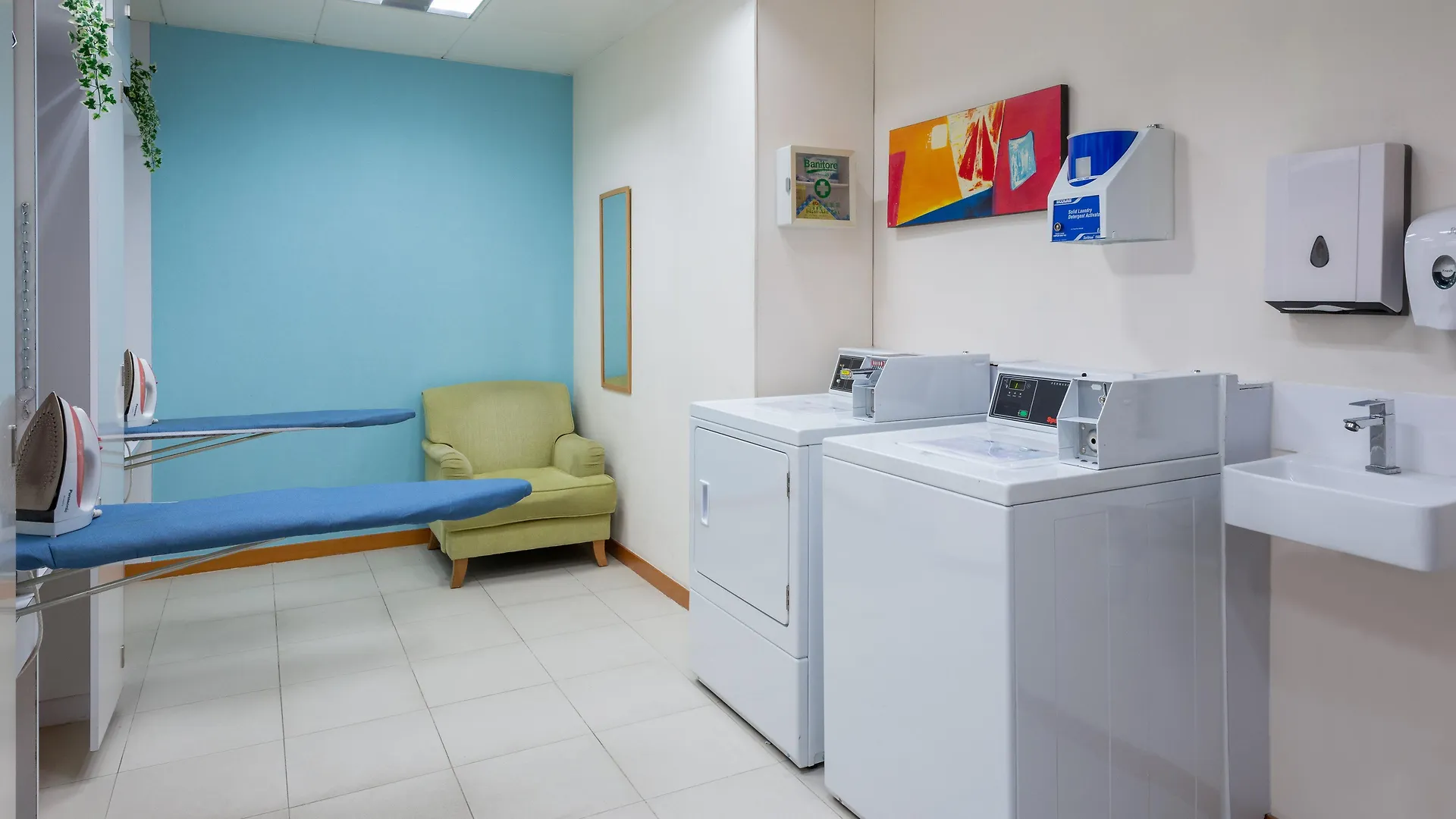 Holiday Inn Express Hong Kong Causeway Bay By Ihg 3*,  China