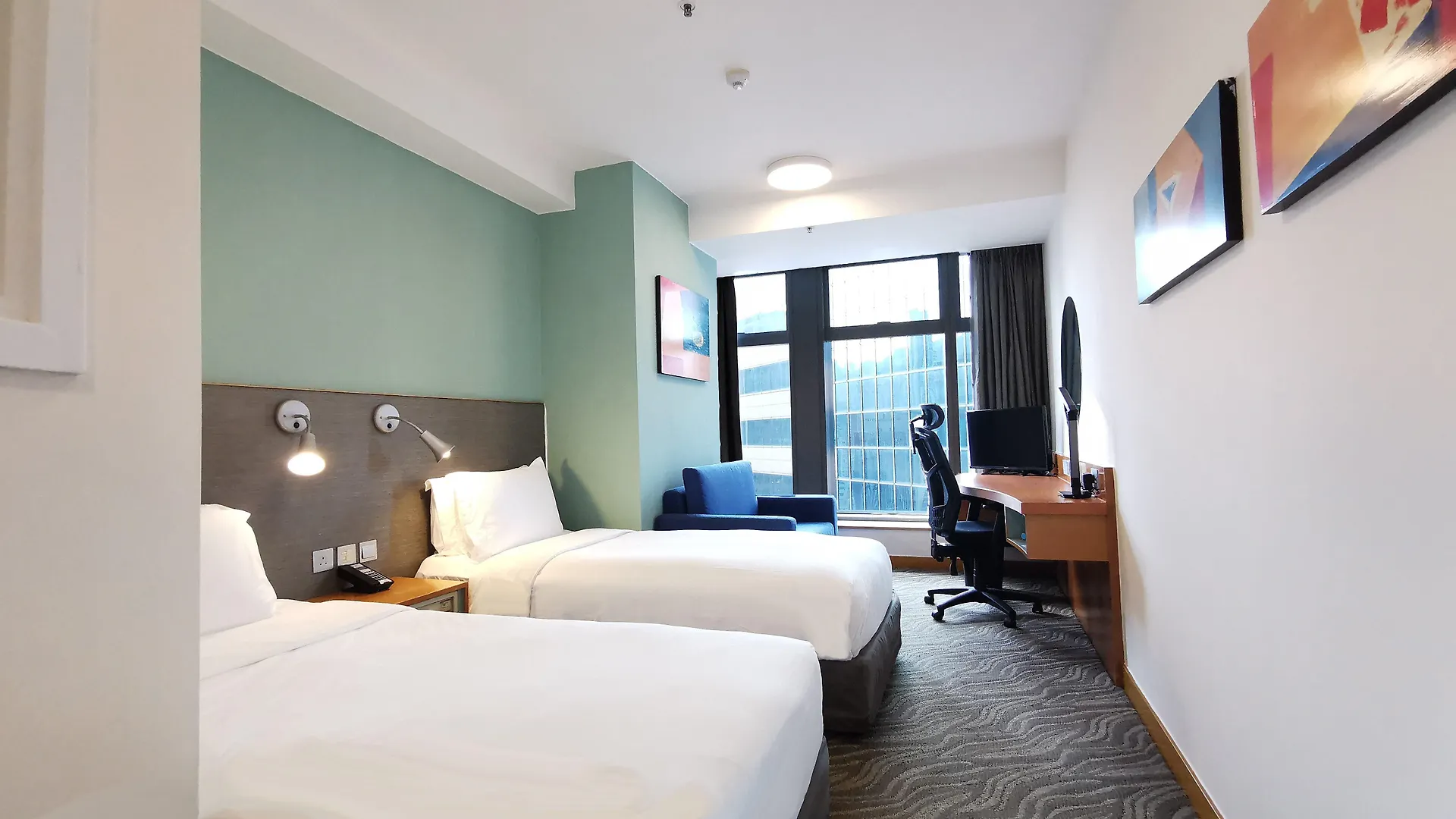 Holiday Inn Express Hong Kong Causeway Bay By Ihg